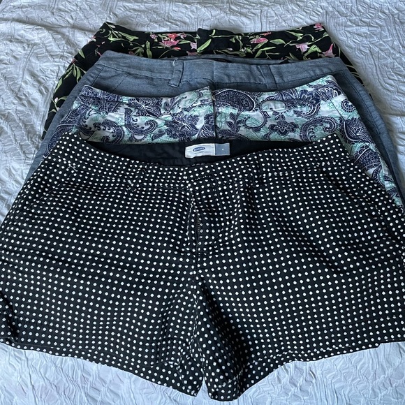 Tommy Hilfiger Pants - Lot of (4) Size 6 Women’s Shorts - Various Brands